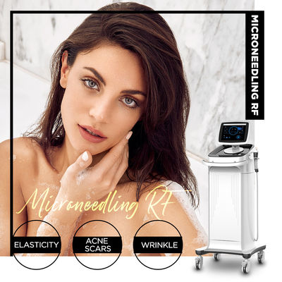 De witte Verwaarloosbare Microneedling Machine van rf Stationair voor Kuuroordsalon